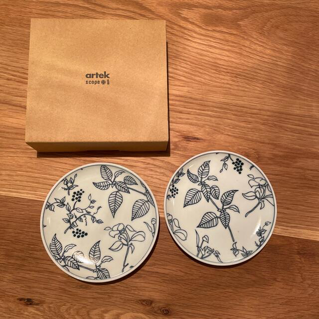 iittala(イッタラ)のスコープ　印判小皿　Lehti 2枚組　東屋　アルテック　非売品 インテリア/住まい/日用品のキッチン/食器(食器)の商品写真