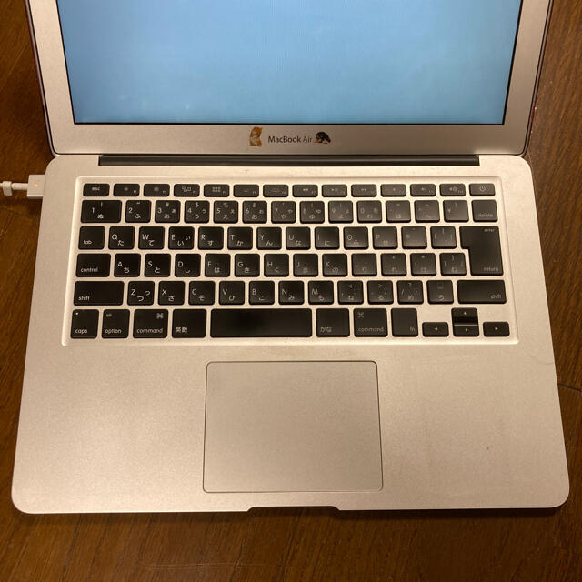 Apple(アップル)のApple MacBook Air　A1466 13インチ スマホ/家電/カメラのPC/タブレット(ノートPC)の商品写真