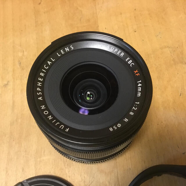 富士フイルム(フジフイルム)のFujifilm  XF14mm F2.8 スマホ/家電/カメラのカメラ(レンズ(単焦点))の商品写真
