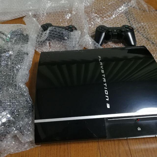 PlayStation3(プレイステーション3)のPS3本体　コントローラー×2　HDMIケーブル　電源ケーブル エンタメ/ホビーのゲームソフト/ゲーム機本体(家庭用ゲーム機本体)の商品写真