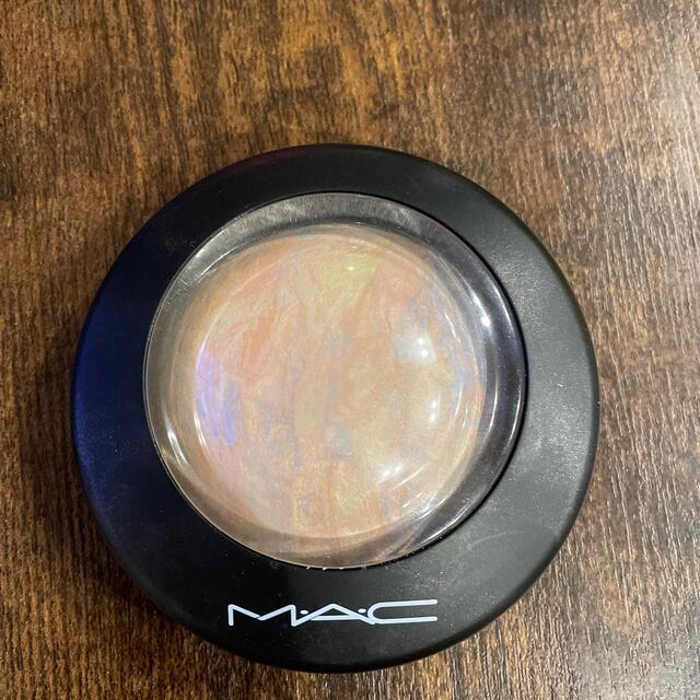 MAC(マック)のM.A.C ミネラライズスキンフィニッシュライトスカペード コスメ/美容のベースメイク/化粧品(フェイスパウダー)の商品写真