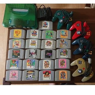 ニンテンドウ64(NINTENDO 64)の64本体+名作ソフト21本セット！ 64コントローラ4つ付き(家庭用ゲーム機本体)