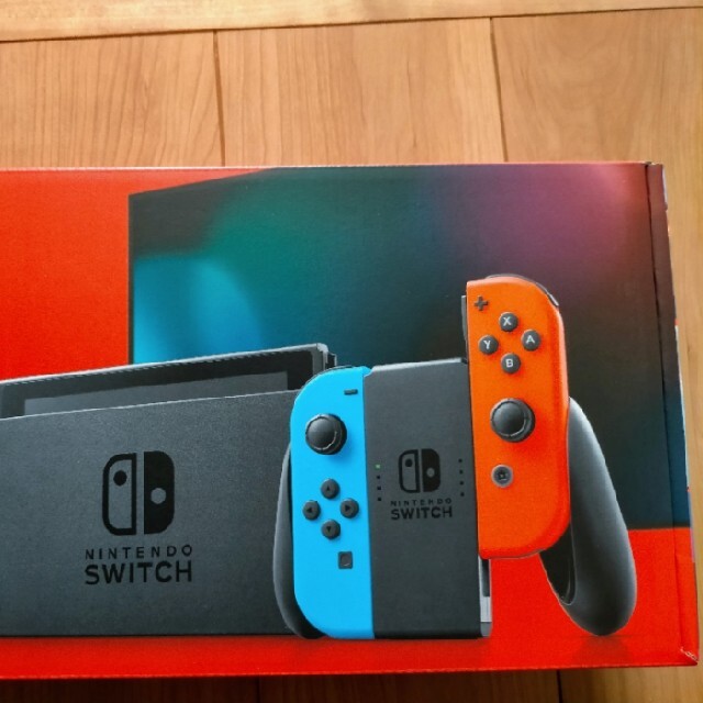 ニンテンドースイッチネオン　2台 スマホ/家電/カメラのオーディオ機器(ヘッドフォン/イヤフォン)の商品写真