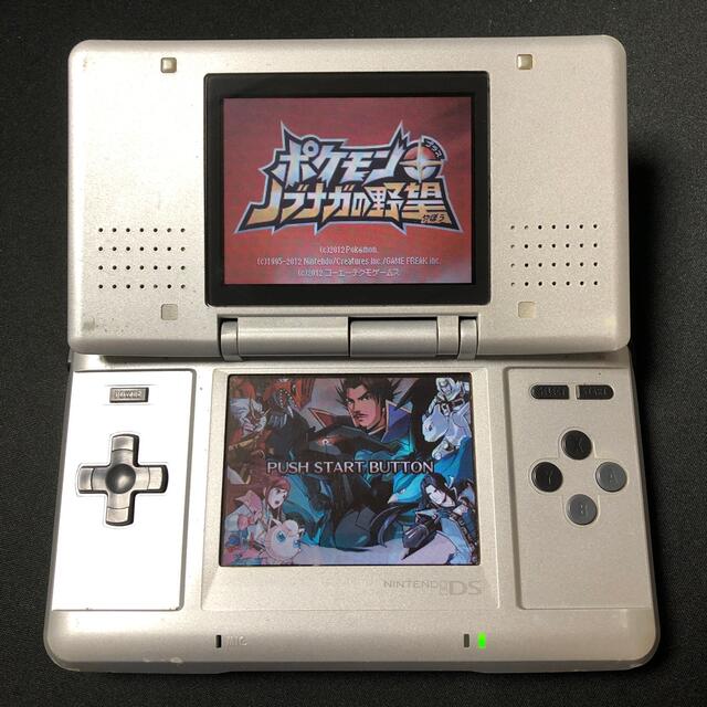 ニンテンドーDS(ニンテンドーDS)の【ジャンク】任天堂 DS プラチナシルバー エンタメ/ホビーのゲームソフト/ゲーム機本体(携帯用ゲーム機本体)の商品写真