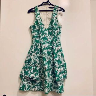 ザラ(ZARA)のzara ボタニカル　ワンピース(ひざ丈ワンピース)