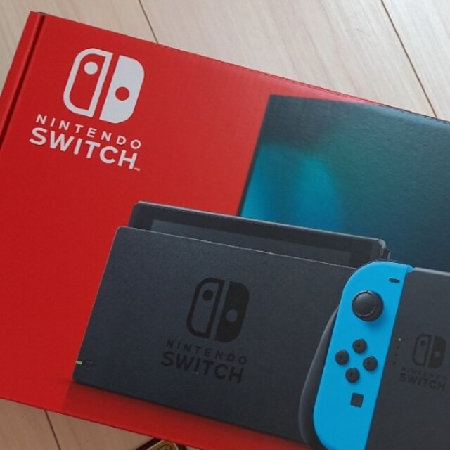 ニンテンドースイッチネオン6台　新品、印なしです検品済みです エンタメ/ホビーのゲームソフト/ゲーム機本体(家庭用ゲーム機本体)の商品写真