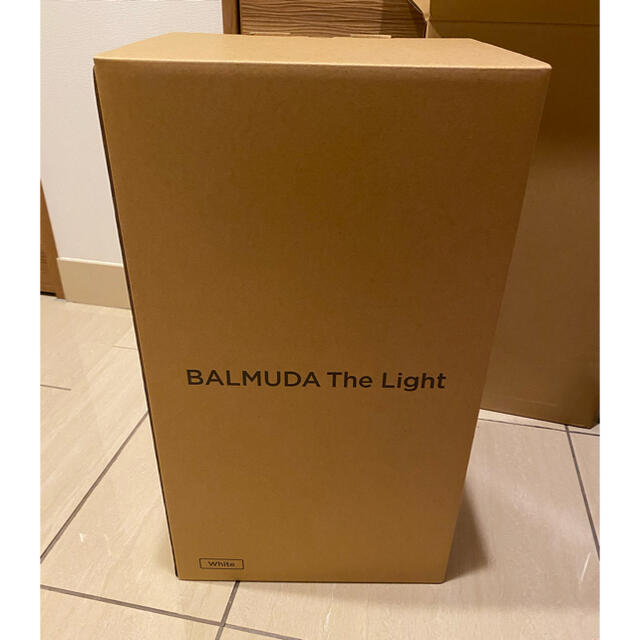 BALMUDA(バルミューダ)のバルミューダ　the light  ( バルミューダ　ザ　ライト　) インテリア/住まい/日用品のライト/照明/LED(テーブルスタンド)の商品写真