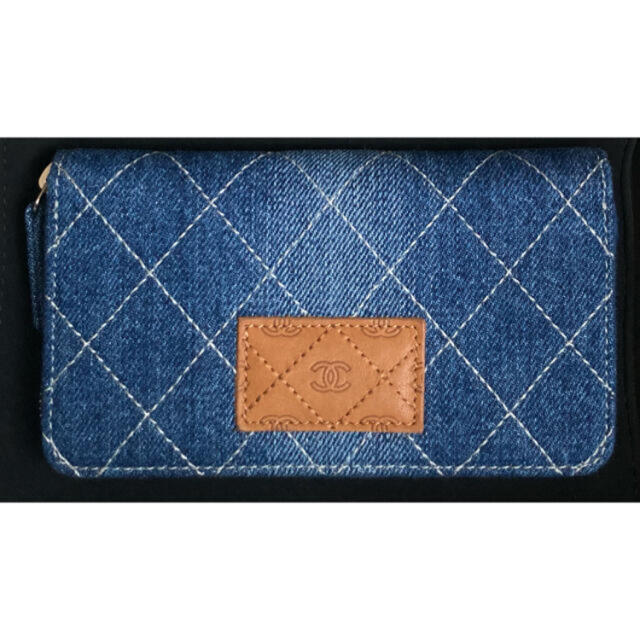 CHANEL(シャネル)のシャネル❤️デニム　コンパクト　ラウンドファスナー　財布 レディースのファッション小物(財布)の商品写真