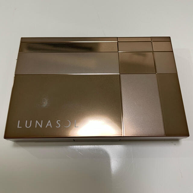 LUNASOL(ルナソル)のルナソル スタイリングアイゾーンコンパクト 01(5.6g) コスメ/美容のベースメイク/化粧品(アイブロウペンシル)の商品写真