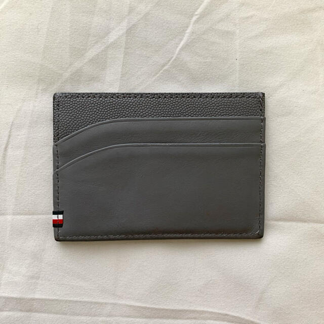 TOMMY HILFIGER(トミーヒルフィガー)のTOMMY HILFIGER カードケース 定期入れ レディースのファッション小物(名刺入れ/定期入れ)の商品写真