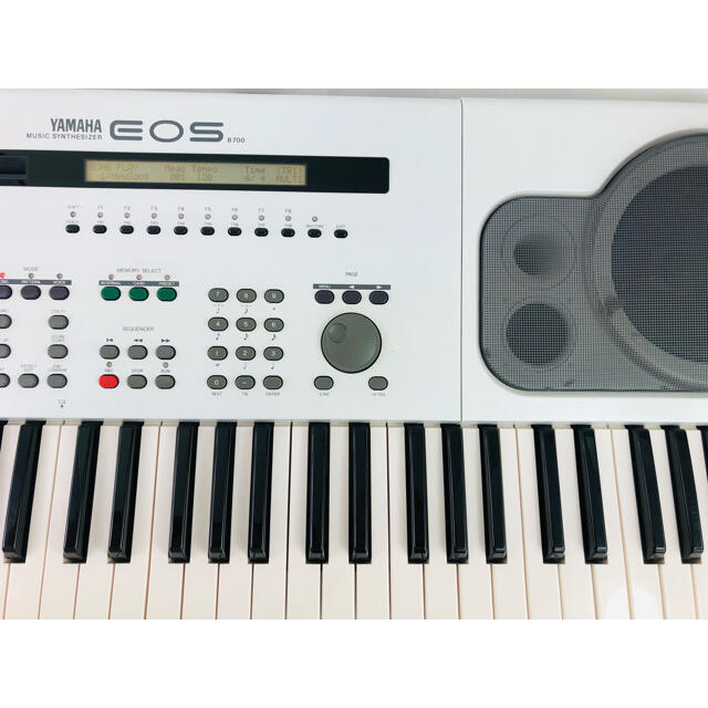 ヤマハ(ヤマハ)のYAMAHA　EOS B700　シンセサイザー　61鍵　電子キーボード 楽器の鍵盤楽器(キーボード/シンセサイザー)の商品写真