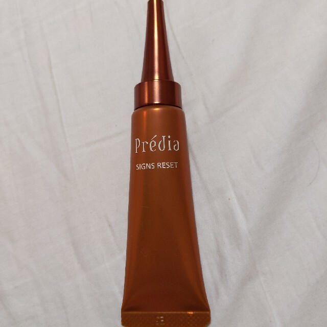 Predia(プレディア)の新品未使用☆ﾌﾟﾚﾃﾞｨｱ☆ｻｲﾝｽﾞﾘｾｯﾄ部分用美容液20ml コスメ/美容のスキンケア/基礎化粧品(美容液)の商品写真