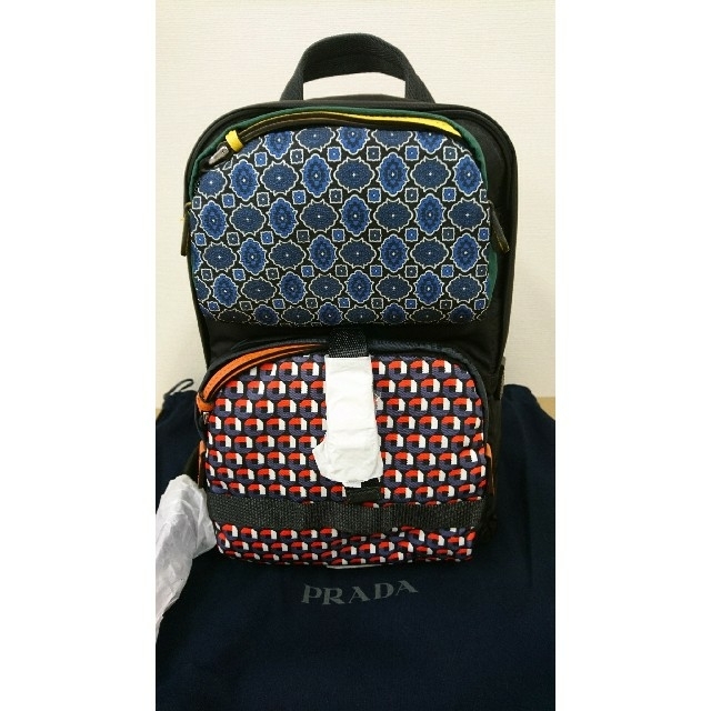 PRADA(プラダ)の新品本物PRADAボディバッグTESSUTO STAMPAT ROSSO     メンズのバッグ(バッグパック/リュック)の商品写真