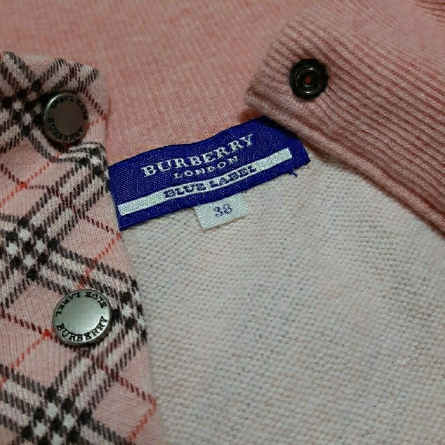 BURBERRY BLUE LABEL(バーバリーブルーレーベル)のバーバリー　ブルーレーベル　ジッパー付　スエット　アウター　ピンクノバ レディースのトップス(トレーナー/スウェット)の商品写真