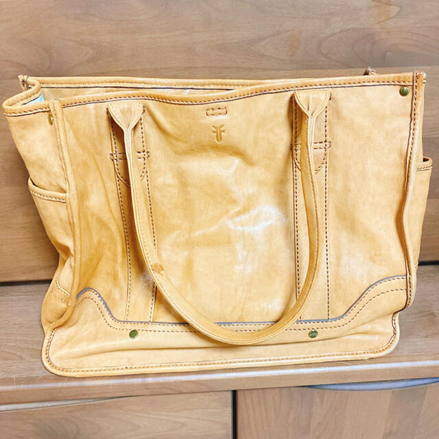 アメリカ 購入 キャメルバッグ オフィスバッグ FRYE フライ | フリマアプリ ラクマ
