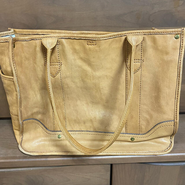 アメリカ 購入 キャメルバッグ オフィスバッグ FRYE フライ