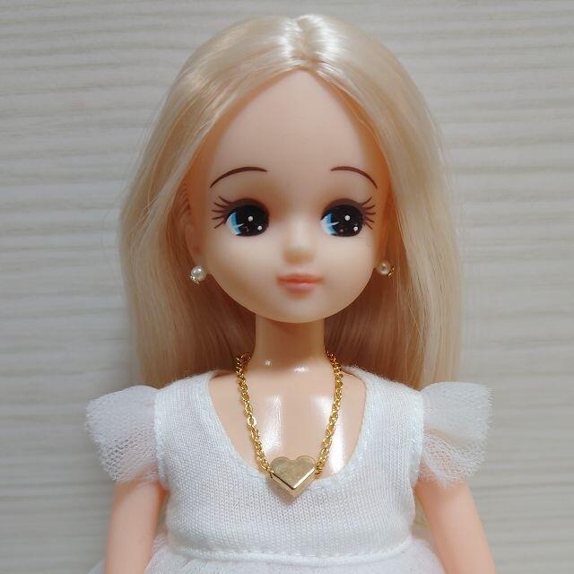 137リカちゃん ネックレス(ゴールドハート)とピアスのセット1016 137リカちゃん ネックレス(ゴールドハート)とピアスのセット1016