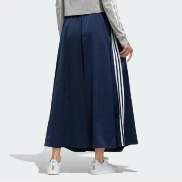 adidas originals スカート サイズS ネイビー 新品 18SS