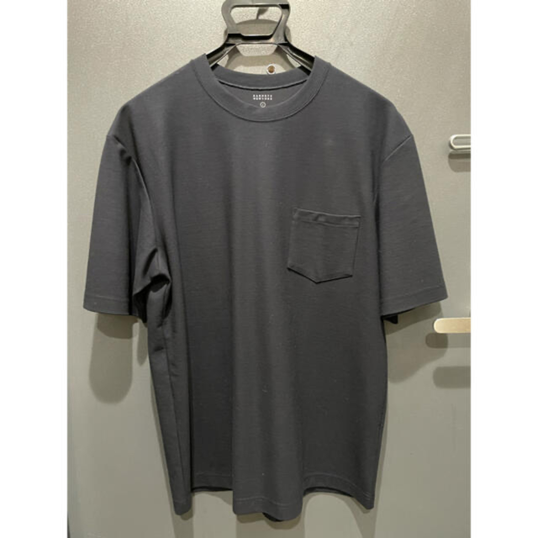 BARNEYS NEW YORK(バーニーズニューヨーク)の未使用バーニーズニューヨーク　ポンチTシャツ メンズのトップス(Tシャツ/カットソー(半袖/袖なし))の商品写真