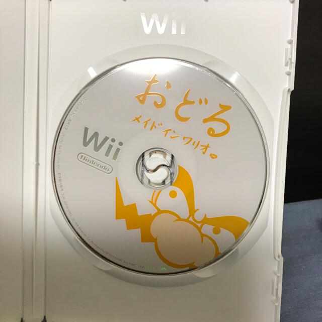 Wii(ウィー)のおどるメイドインワリオ　Wii ディスクのみ エンタメ/ホビーのゲームソフト/ゲーム機本体(家庭用ゲームソフト)の商品写真