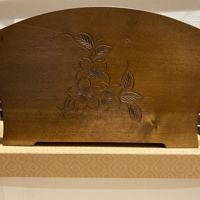 軽井沢彫り卓上状差　シバザキの家具工芸品 1