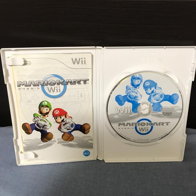 Wii(ウィー)のマリオカート　wii エンタメ/ホビーのゲームソフト/ゲーム機本体(家庭用ゲームソフト)の商品写真