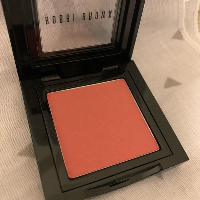 BOBBI BROWN(ボビイブラウン)のボビイ ブラウン ブラッシュ 46 クレメンタイン コスメ/美容のベースメイク/化粧品(チーク)の商品写真