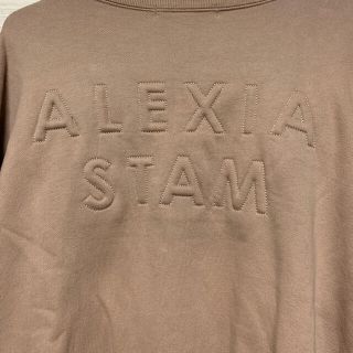 ALEXIA STAMロゴスウェット