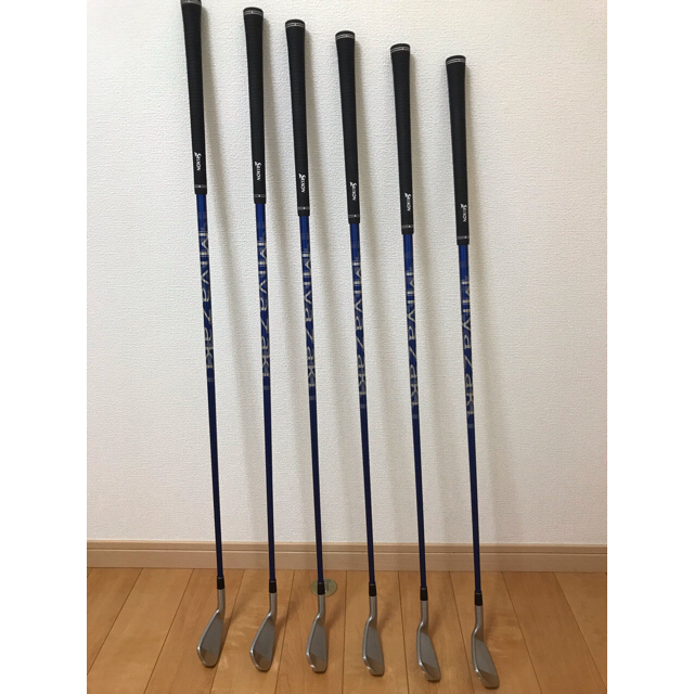 Srixon(スリクソン)のスリクソン 585 アイアン てーらー様ご成約商品 スポーツ/アウトドアのゴルフ(クラブ)の商品写真