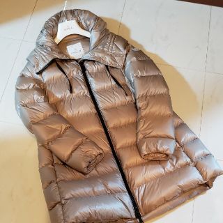 モンクレール(MONCLER)のキャンディーさま専用です‼️MONCLERスイエン　ベージュ！希少size2(ダウンジャケット)