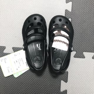 クロックス(crocs)のクロックス　子供用　新品(サンダル)