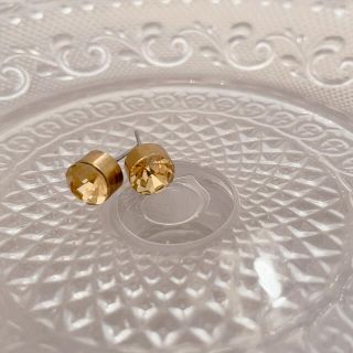 1粒ゴールドクリスタルピアス(ピアス)