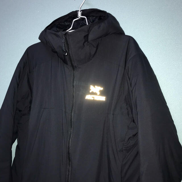 新作低価 ARC'TERYX - アークテリクス アトムAR フーディ メンズM