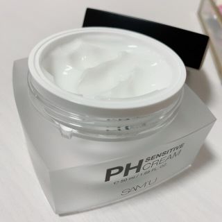 phクリーム2つset 新品未使用♡おまけ付き♡