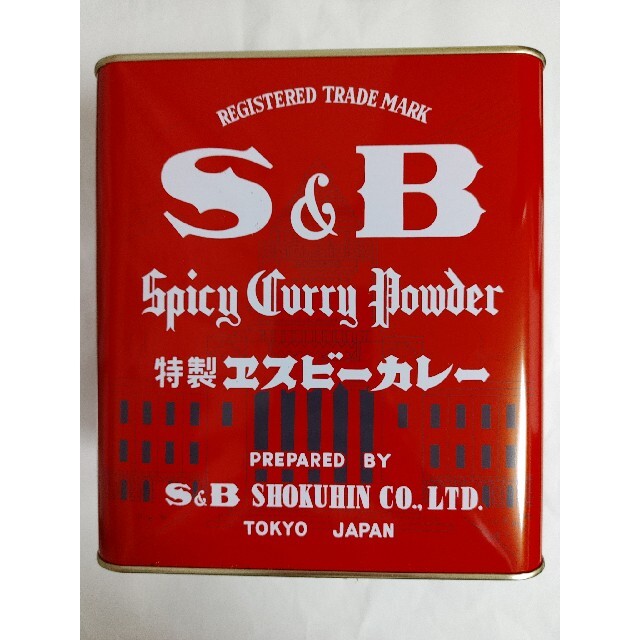 S&B　カレー粉缶2kg 食品/飲料/酒の加工食品(レトルト食品)の商品写真