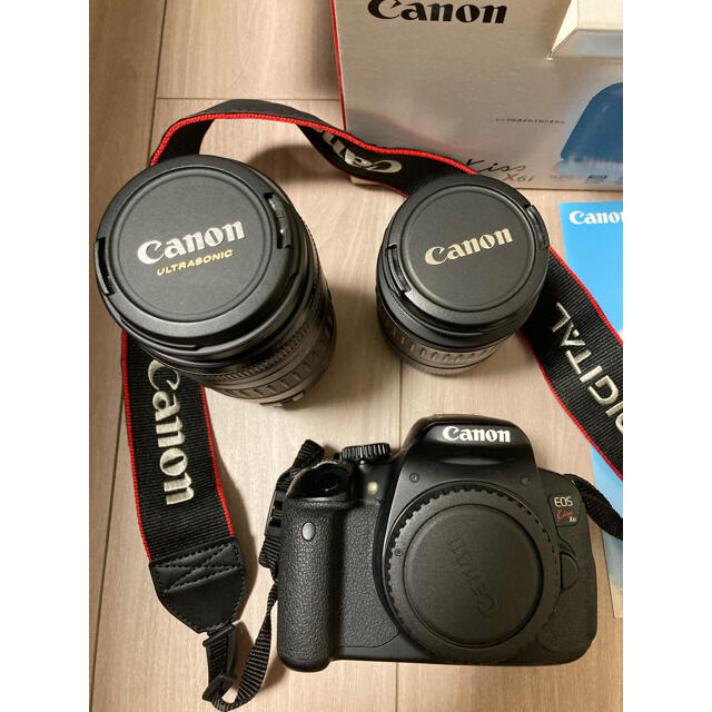 Canon(キヤノン)のCanon  EOS KISS X6i レンズ2個付！！ スマホ/家電/カメラのカメラ(デジタル一眼)の商品写真