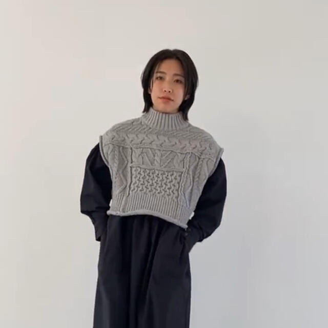 TODAYFUL(トゥデイフル)の【試着のみ】spring patchwork cable knit vest レディースのトップス(ベスト/ジレ)の商品写真