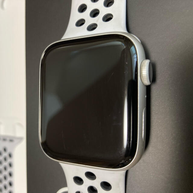 Apple Watch(アップルウォッチ)のApple Watch 4 NIKE 44mm GPS メンズの時計(腕時計(デジタル))の商品写真