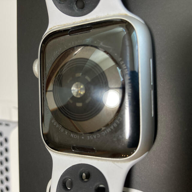 Apple Watch(アップルウォッチ)のApple Watch 4 NIKE 44mm GPS メンズの時計(腕時計(デジタル))の商品写真