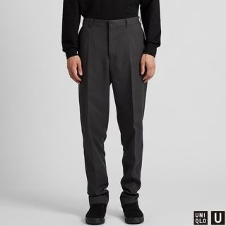 ユニクロ(UNIQLO)のワイドフィットテーパードパンツ 黒 サイズS ユニクロ(スラックス)