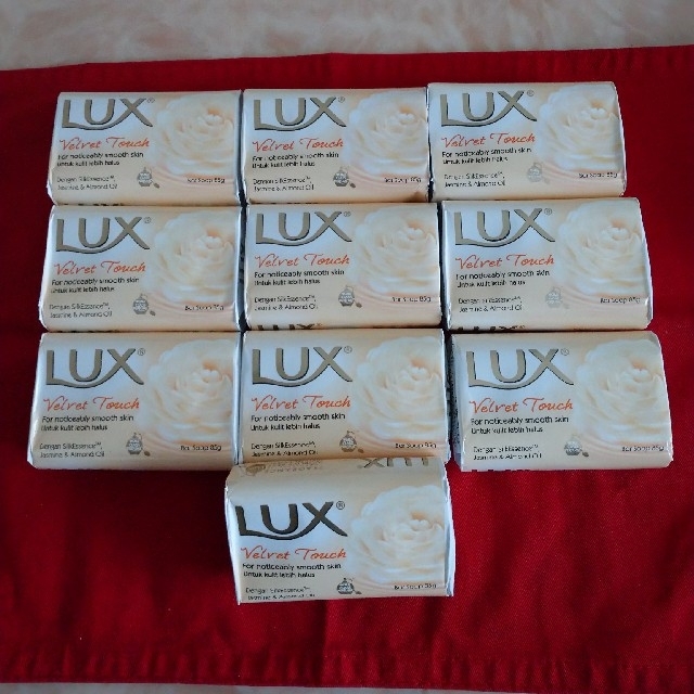 LUX(ラックス)のLUX石鹸 コスメ/美容のボディケア(ボディソープ/石鹸)の商品写真