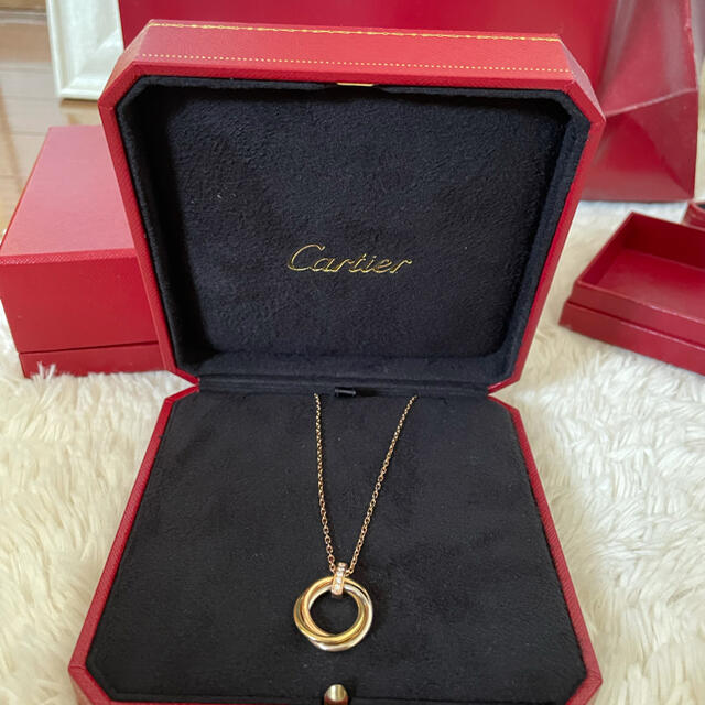 Cartier(カルティエ)の未使用　カルティエ　トリニティネックレス レディースのアクセサリー(ネックレス)の商品写真