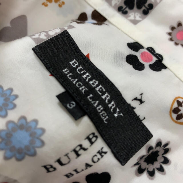 BURBERRY BLACK LABEL(バーバリーブラックレーベル)のバーバリー　ブラックレーベル 総柄　モノグラム　半袖　シャツ メンズのトップス(シャツ)の商品写真