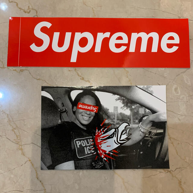 Supreme(シュプリーム)のシュプリーム　ステッカー　2枚セット　supreme ANTI HERO エンタメ/ホビーのエンタメ その他(その他)の商品写真