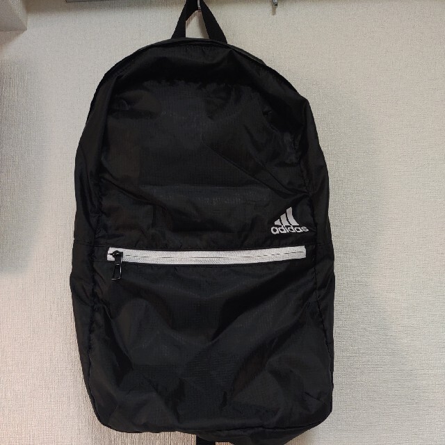 adidas(アディダス)のアディダス　シャカシャカリュック メンズのバッグ(バッグパック/リュック)の商品写真