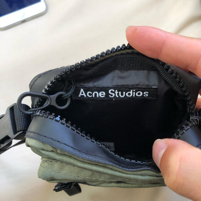 ACNE(アクネ)のACNE STUDIOS ショルダーバック。 メンズのバッグ(ショルダーバッグ)の商品写真