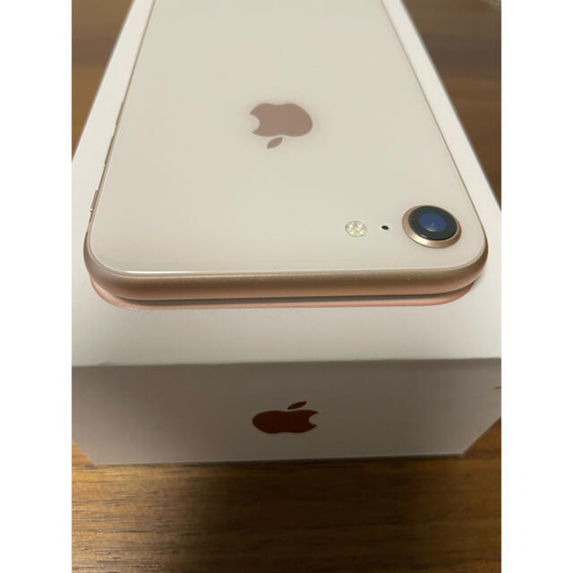 Apple(アップル)の専用　iPhone8 64GB  スマホ/家電/カメラのスマートフォン/携帯電話(スマートフォン本体)の商品写真