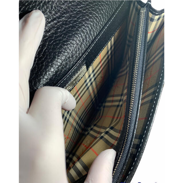 BURBERRY(バーバリー)の【美品】Burberry セカンドバック ノバチェック クラッチバック レザー黒 メンズのバッグ(セカンドバッグ/クラッチバッグ)の商品写真