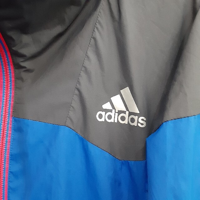 adidas(アディダス)の✨人気✨　adidas(アディダス)　ウィンドウブレーカー 秋 スポーツ L メンズのジャケット/アウター(ナイロンジャケット)の商品写真