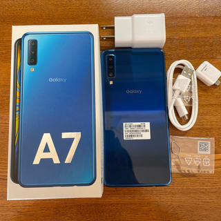 ギャラクシー(Galaxy)のSAMSUNG Galaxy A7 64MB ブルー　本体(スマートフォン本体)